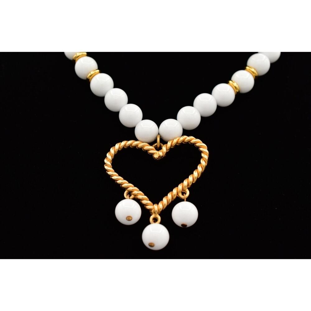 Deja Heart Collar Necklace Chunky White Beaded Brushed Gold Bold Signed BinA17